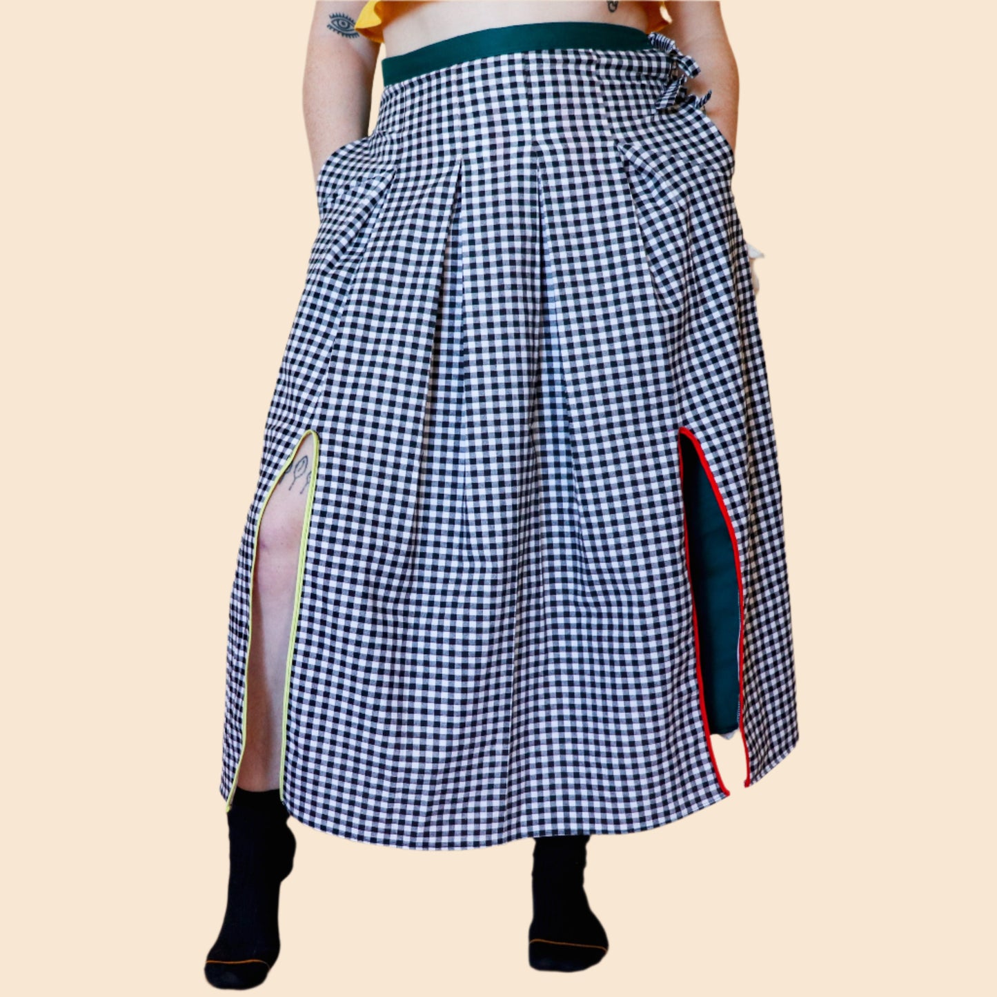 two-tone pleated skirt