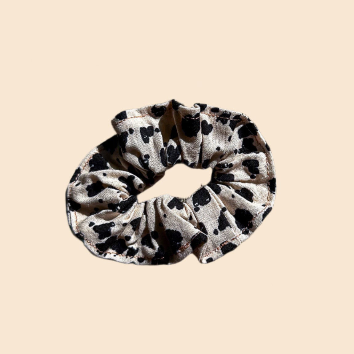 a hair scrunchie